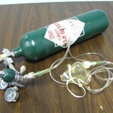 oxygen cylinder